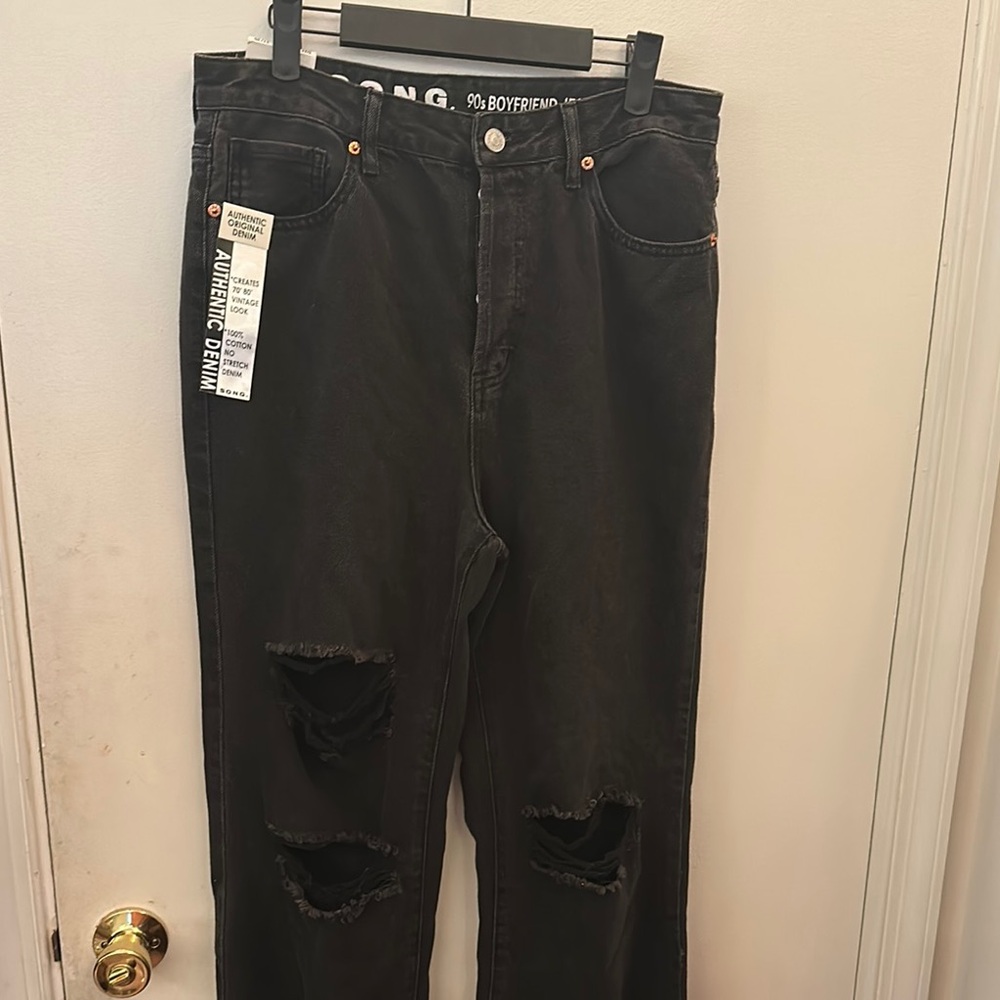 Black Distressed Men's Jeans